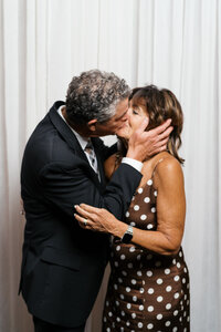 StephanieandToddPortraitParlourGuestExperiencebyCourtneyPaigePhotography-136