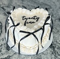vintage-heart-birthday-cake-utah-county.jpg