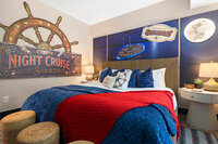 Riverboat in Moonlight Room 4_websize