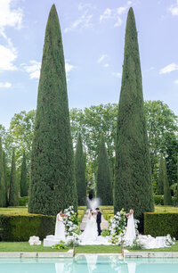 chateau-de-sanne-editorial-wedding-couple-portrait-05