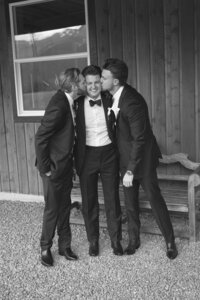 KVDPhotography-FraserRiverLodgeWedding-21015-2_websize