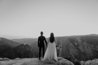 Yosemite-All-Inclusive-Elopement-by-Samantha-Josette-94