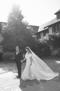 ShawniganLakeSchoolWeddingVancouverIsland6L7A7054-2