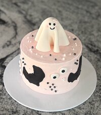 bat-halloween-cute-pastel-custom-utah-county-cake