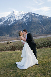 KVDPhotography-FraserRiverLodgeWedding-22032_websize
