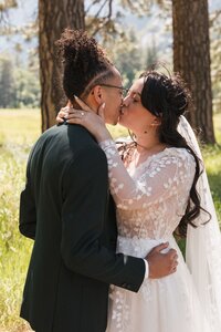 Yosemite-All-Inclusive-Elopement-by-Samantha-Josette-24
