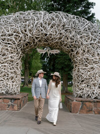 Maddie & Wynn Welcome - -2