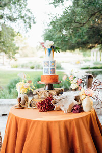 austin-wedding-rentals-cake-display-26