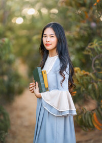 creative-portrait-session-box-hill-gardens