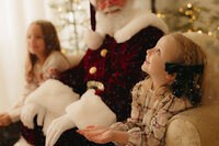 AdamsSanta041