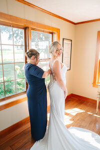 Mary+Chris Highlight-21