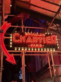 Boullion Chartier Neon