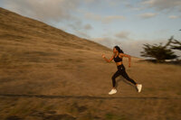 slo=laguna-lake-runner-sports-model-08