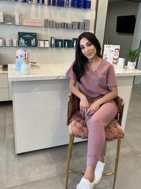 Facetune_19-10-2022-15-02-16