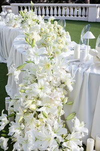 editorial-wedding-castel-bay-flower-bouquet-00000000018