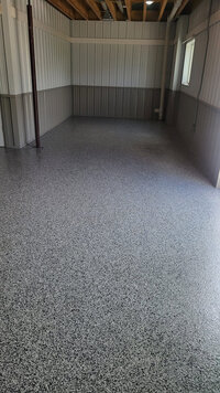 shed-epoxy-floor-installation-iowa