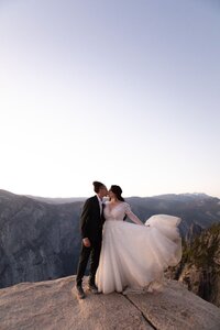 Yosemite-All-Inclusive-Elopement-by-Samantha-Josette-98