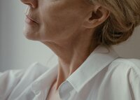 the-second-bloom-perimenopause-010