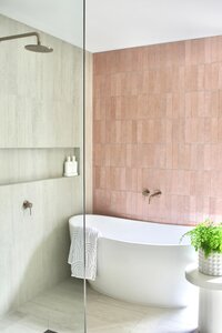 travertine-and-pink-tile-bathroom