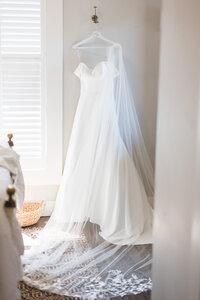 Nicole-Mark-Wedding-123328