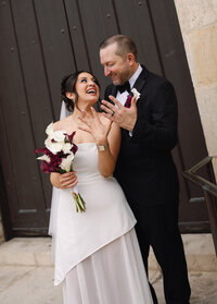 G&K-Elope-25