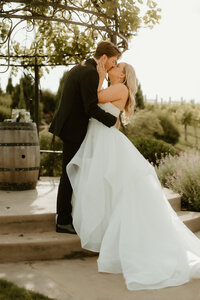 Berks county wedding at Folino estate winery in kutztown pa.