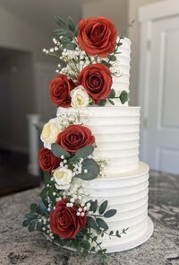 red-rose-tiered-wedding-cake-lehi-utah