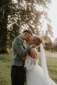 Chelsea + Jordan Previews-161