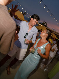 Lane & Nate Club Radeau - -56