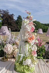 editorial-at-chateau-du-boulay-morin-normandy-wedding75