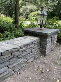 katahdin-stone-works-garden-stone-wall-light