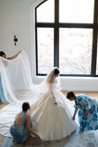 Cleveland Ohio Wedding Photographer - Courtney Paige Photography-570