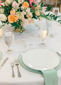 austin-wedding-event-rentals-reception-plates