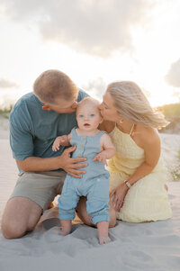 TheMeismerFamily-HannahDosterPhotography-33-Cinnamon-Shore-Port-Aransas-family-photographer-Corpus-Christi