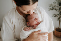 busselton-relaxed-newborn-photography-by-sophie22