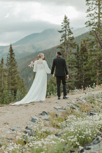 colorado-elopement-photographer-mountain-view