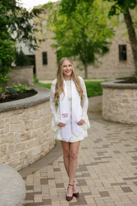 ohio senior posing for her graduation photos