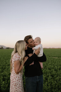 bondfam-70
