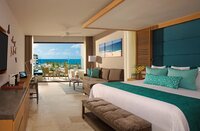 Junior Suite Partial OV King