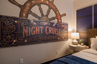 Riverboat in Moonlight Room 13_websize