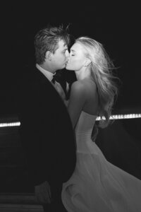 KVDPhotography-FraserRiverLodgeWedding-23259_websize