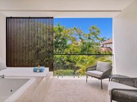 jrsuitegardenbalcony