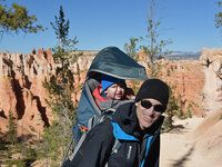 etienne-warnery-son-hiking-brice-canyon