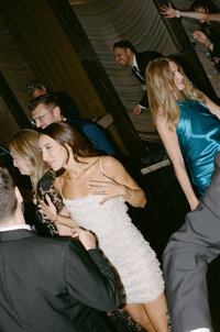 92940_AAE_012_003