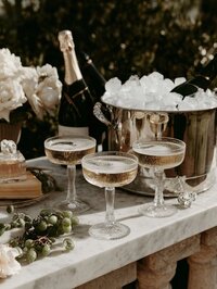 29-Aperol Spritz Wedding Gallery Stock