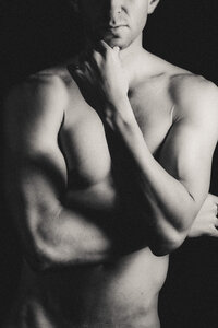 Male_Editorial_Boudoir_Photographers_031