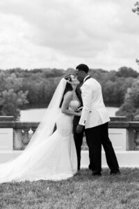 Teague Wedding Newfields Aubrey Lynn Photography-378-3