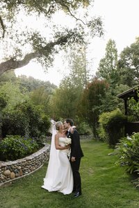 WeddingPhotographerCouplesSanFranciscoNapaSonomaHealdsburgCarmelSantaBarbara_KendallAubreyPhotography_431