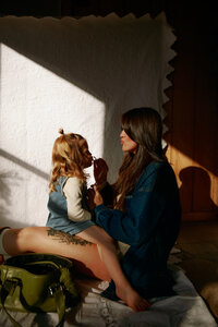 mom and daughter