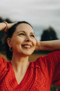 the-second-bloom-perimenopause-9